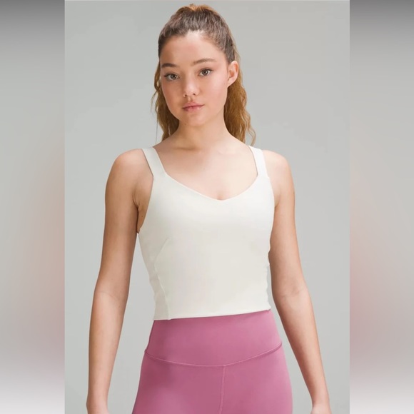 NWOT Lululemon Wunder Train Straight Strap Tank in Bone size 2 - Picture 2 of 5